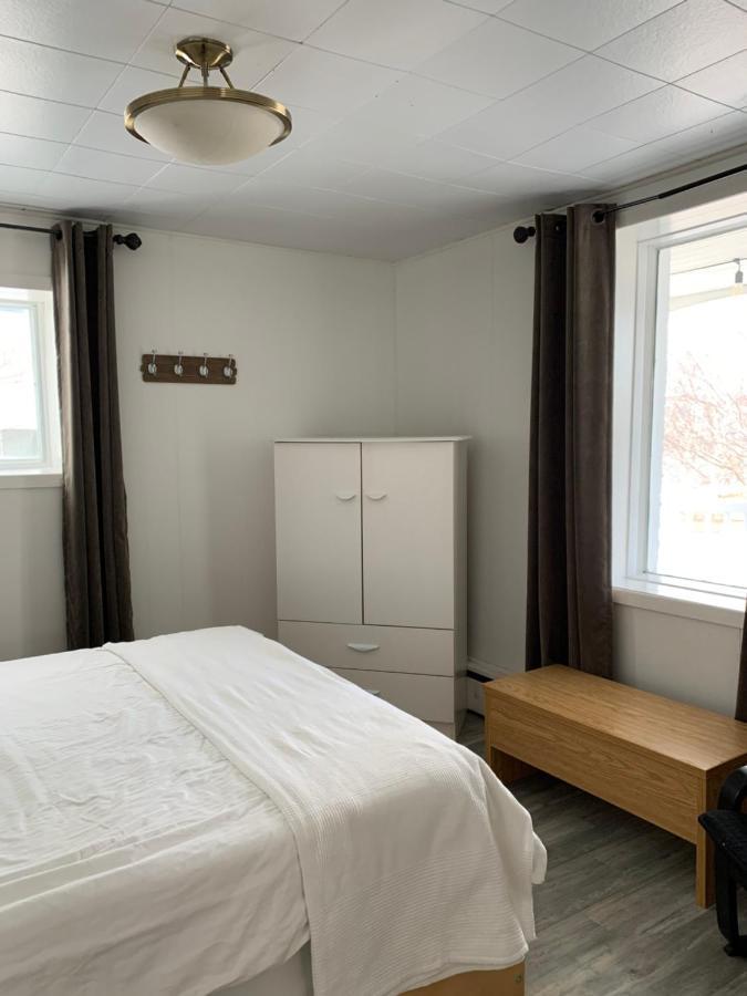 Appartement Chez Leon Grandes-Bergeronnes Exterior photo